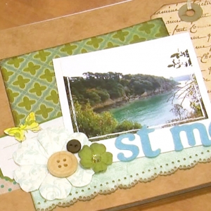 Scrapbooking album